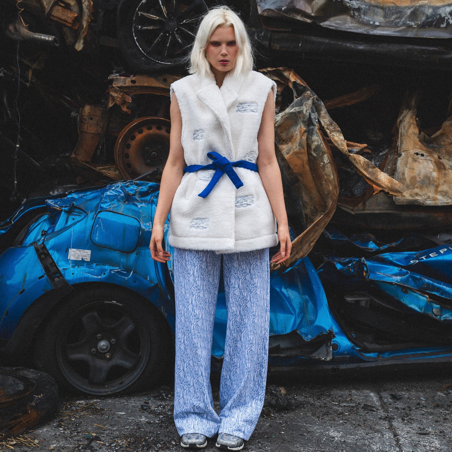 ALYA synthetic shearling sleeveless jacket